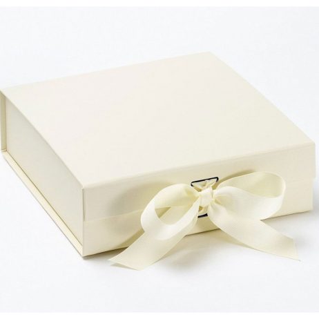 Personalised Bride to Be Luxury Gift Box with Ribbon - Medium