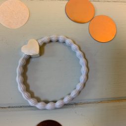 Lupe Heart Charm Hair Tie Bracelet - Light Grey Silver