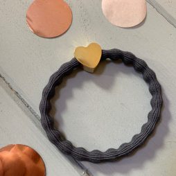 Lupe Heart Charm Hairband Bracelet - Dark Grey Gold