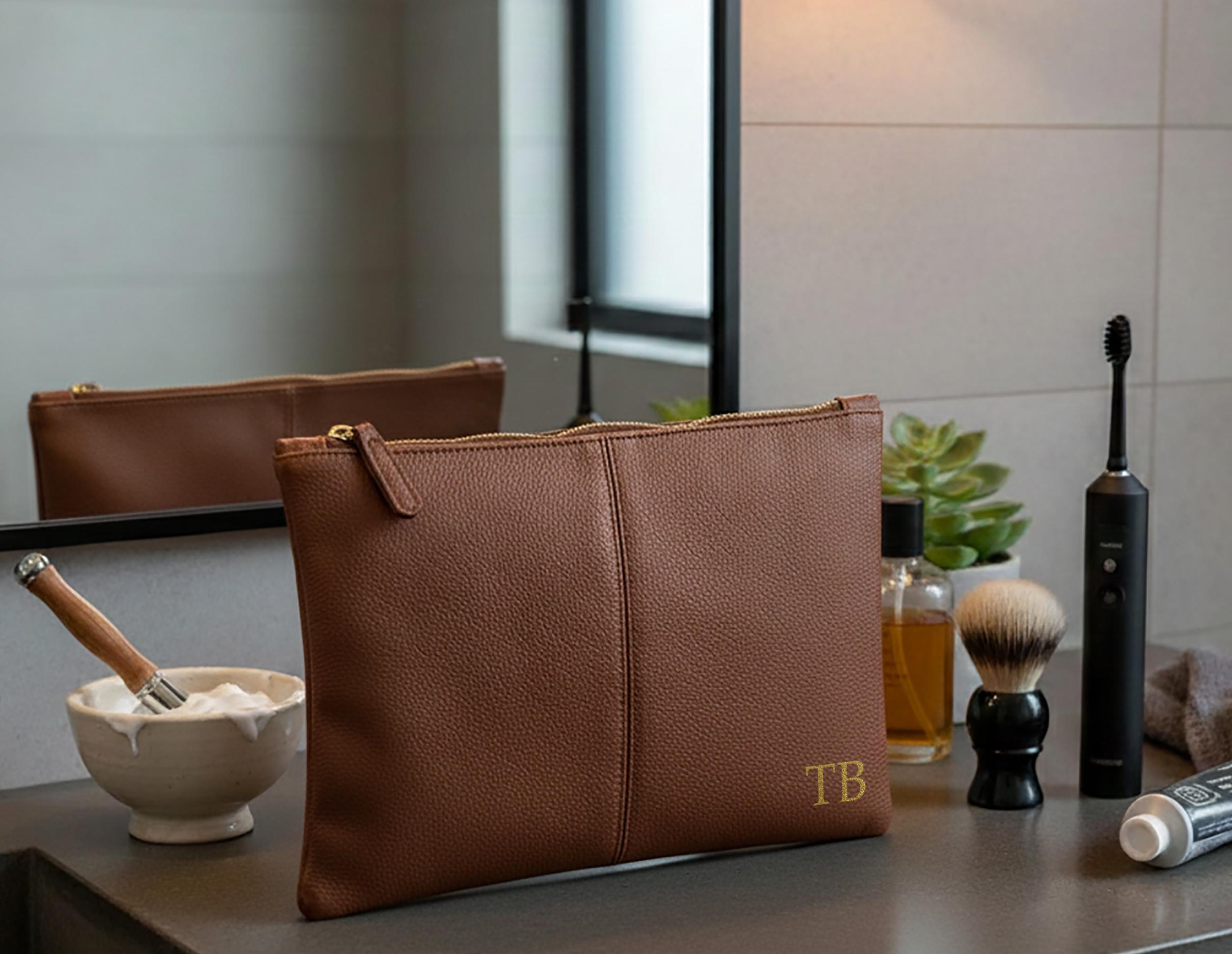 Personalised Mens Faux Leather Toiletry Bag, Travel Pouch, Wash Bag for Men, Groomsmen Gift, Vegan Leather Zip Pouch, Dopp Kit