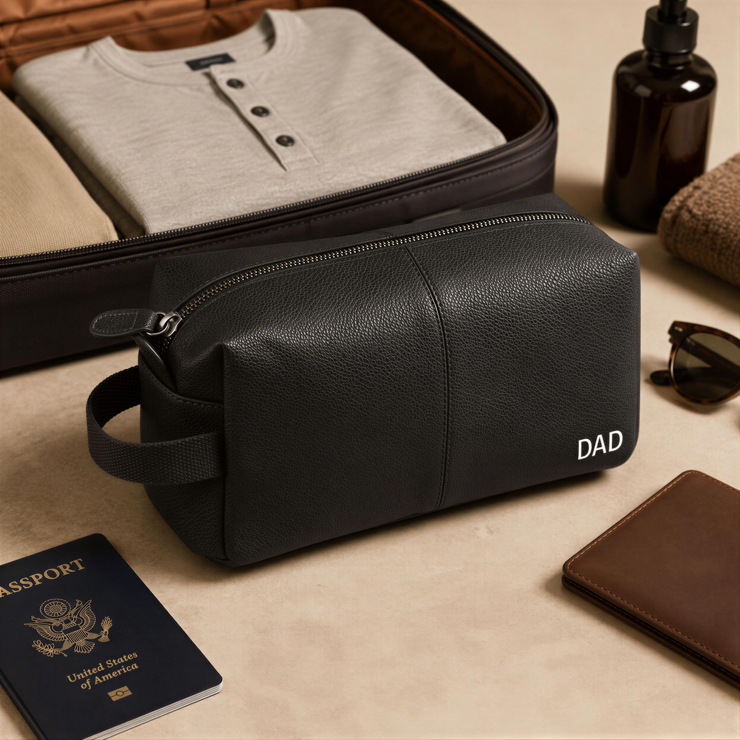 Personalised Wash Bag for Dad with Initials or Name Personalised Wash Bag for Dad with Initials or Name